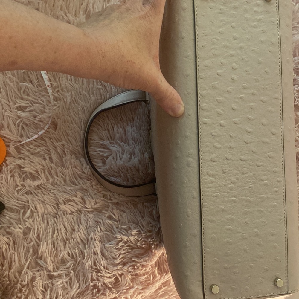 - Kate Spade - Picture 4 of 4